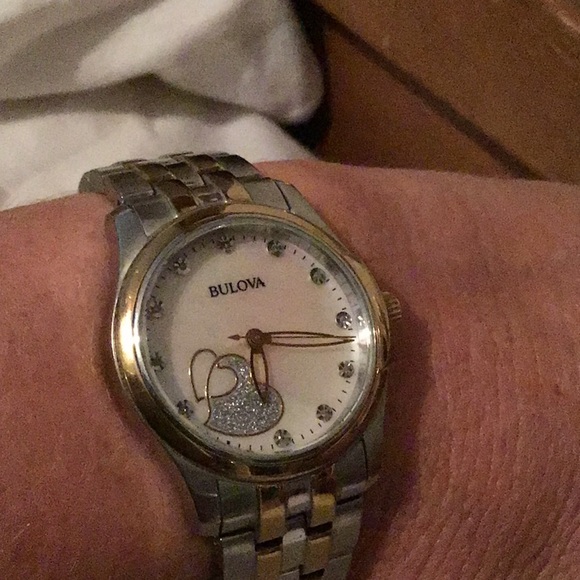 Women’s Bulova two toned watch - Picture 5 of 5
